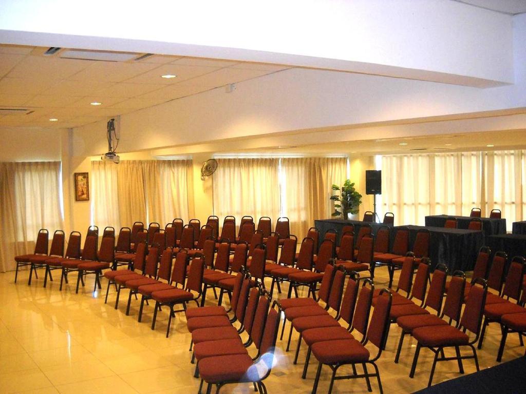 Sun Inns Hotel Sitiawan Exterior photo