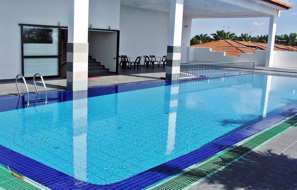 Sun Inns Hotel Sitiawan Exterior photo