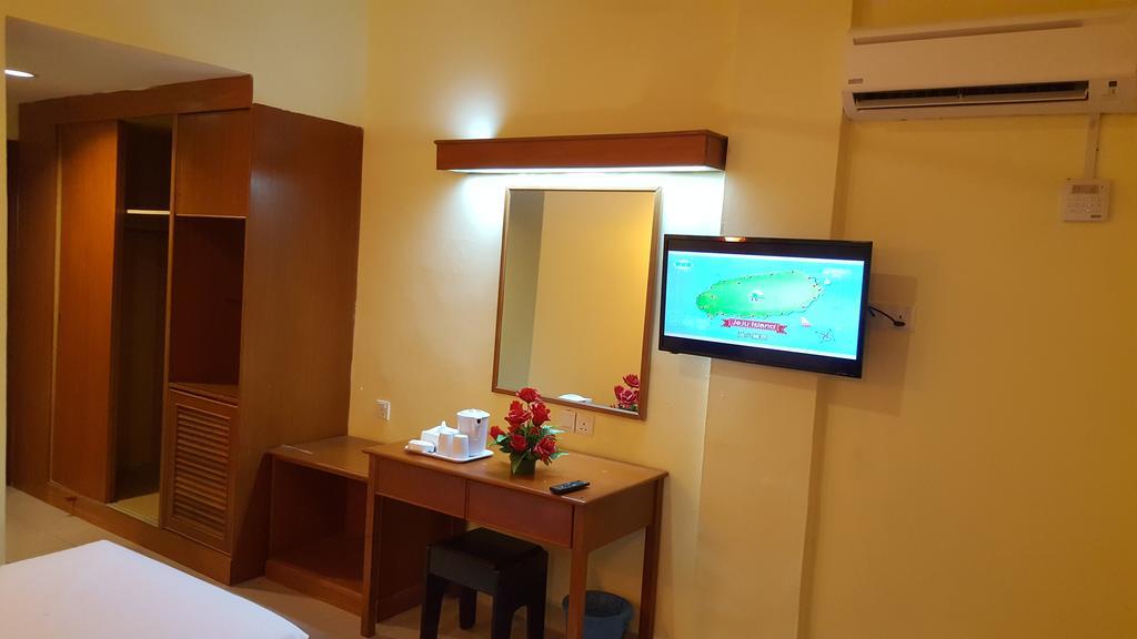 Sun Inns Hotel Sitiawan Exterior photo
