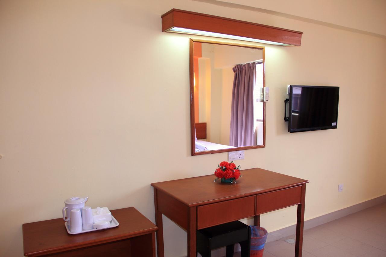 Sun Inns Hotel Sitiawan Exterior photo