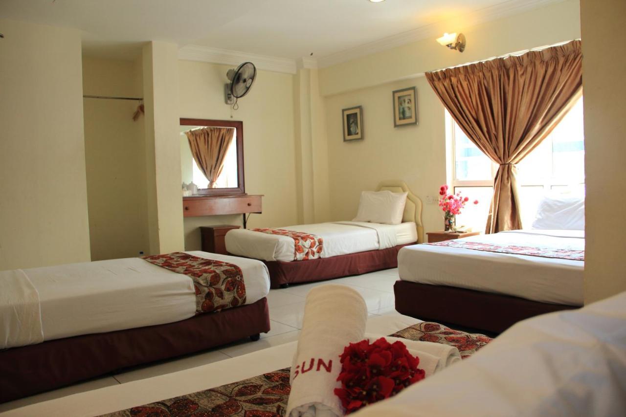 Sun Inns Hotel Sitiawan Exterior photo